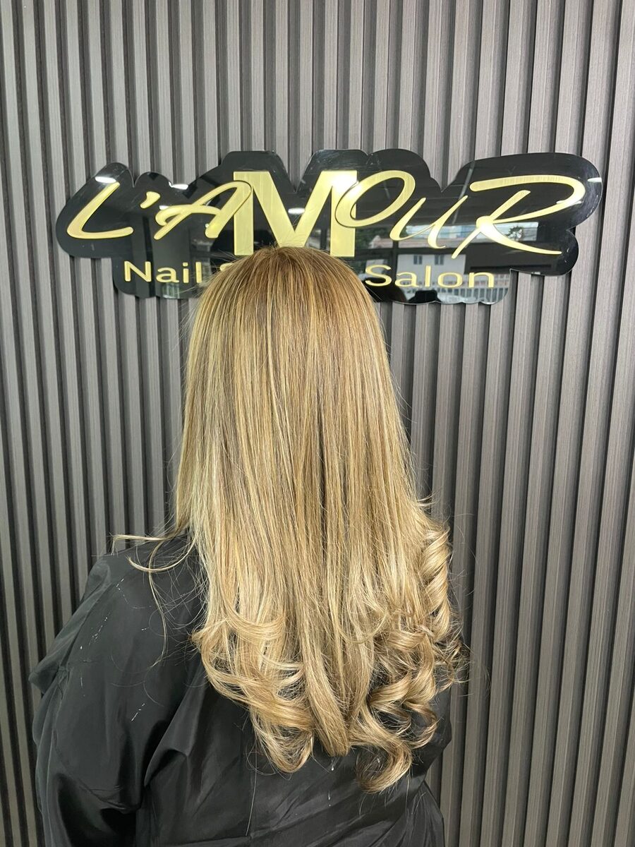 Balayage hecho en L'Amour Nail Spa & Salon